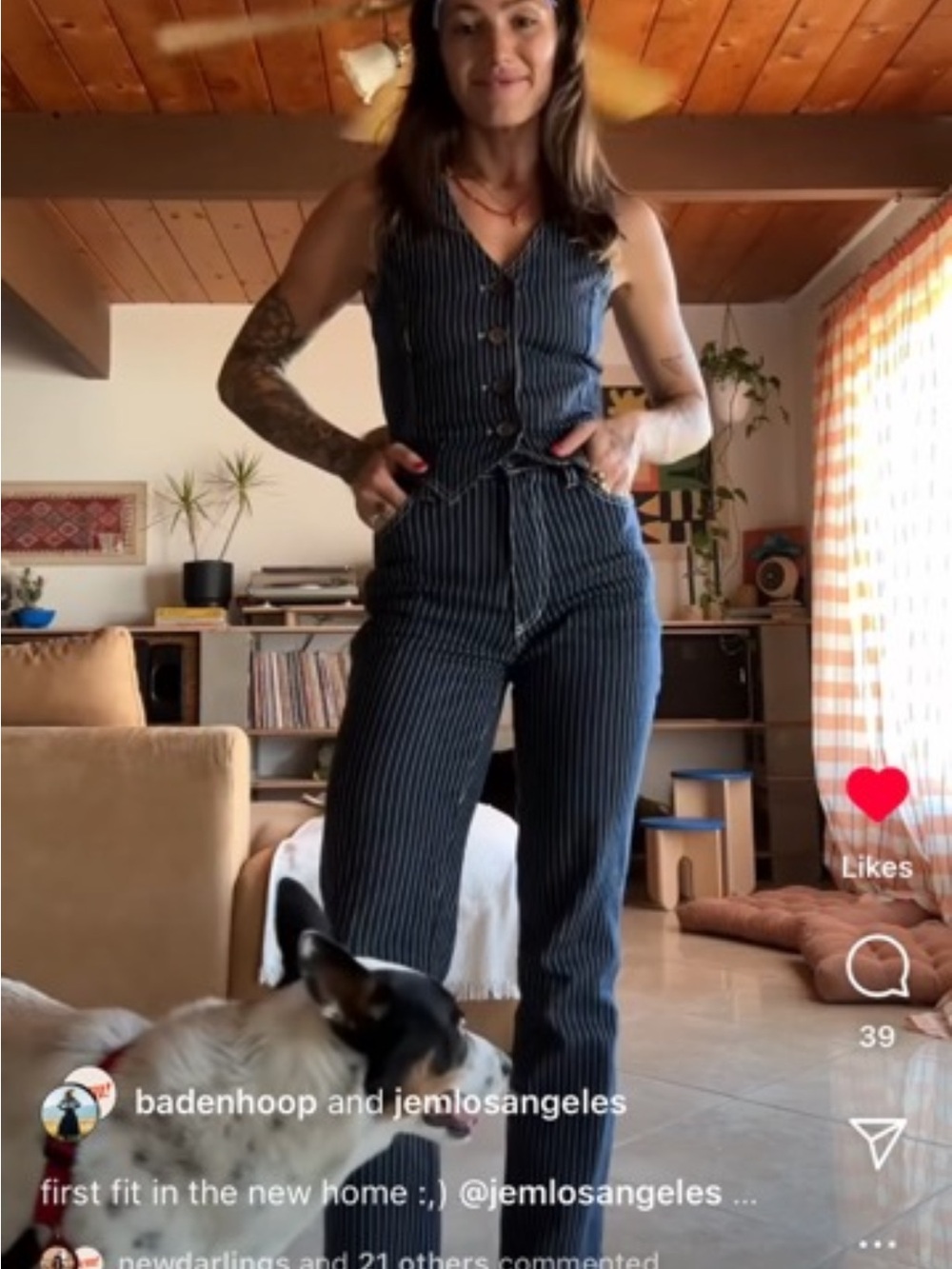 Jem Los Angeles set size m vest size 29 jeans.